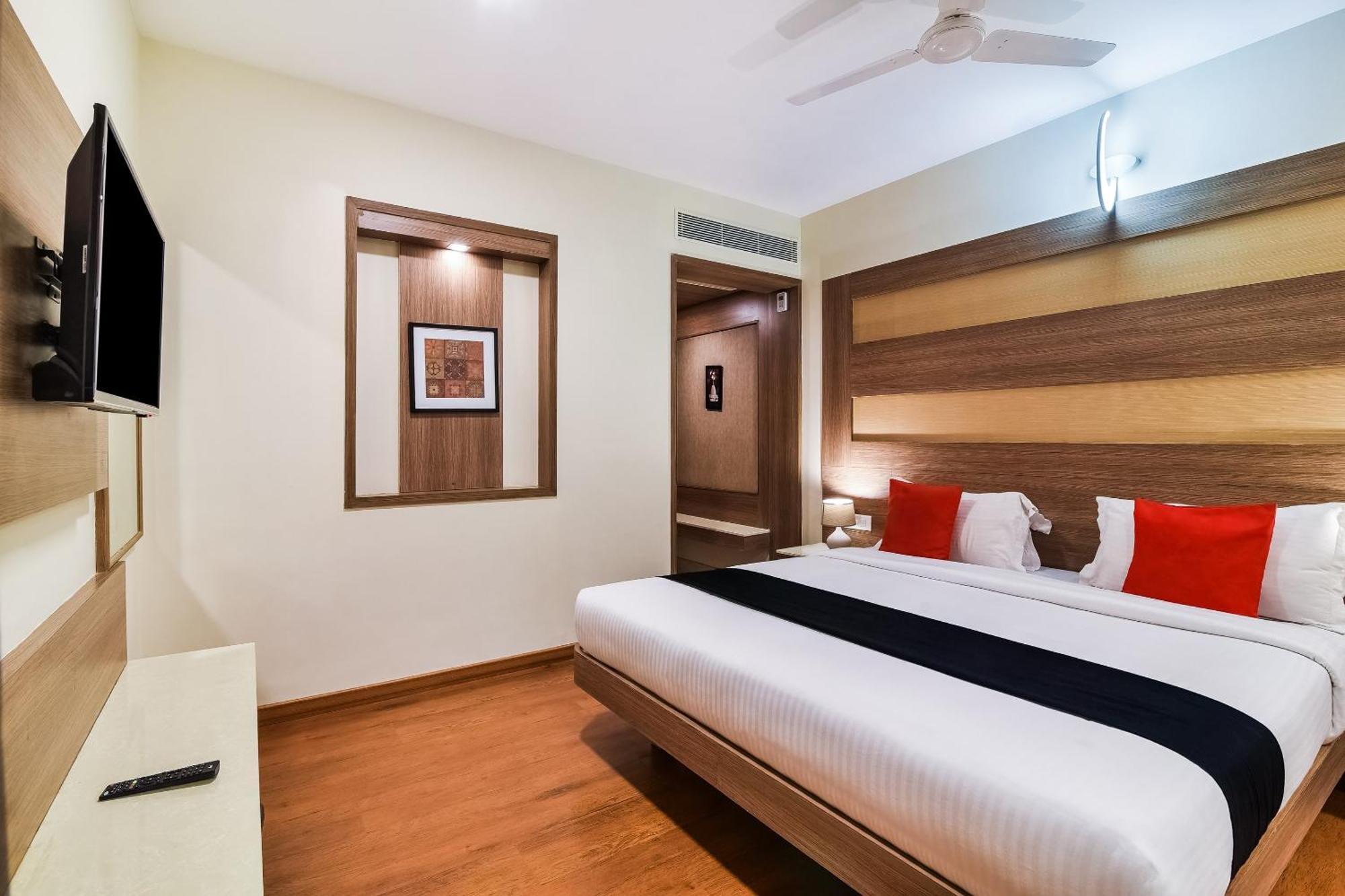 Super Capital O Grand Plaza Hotel Coimbatore Exterior photo