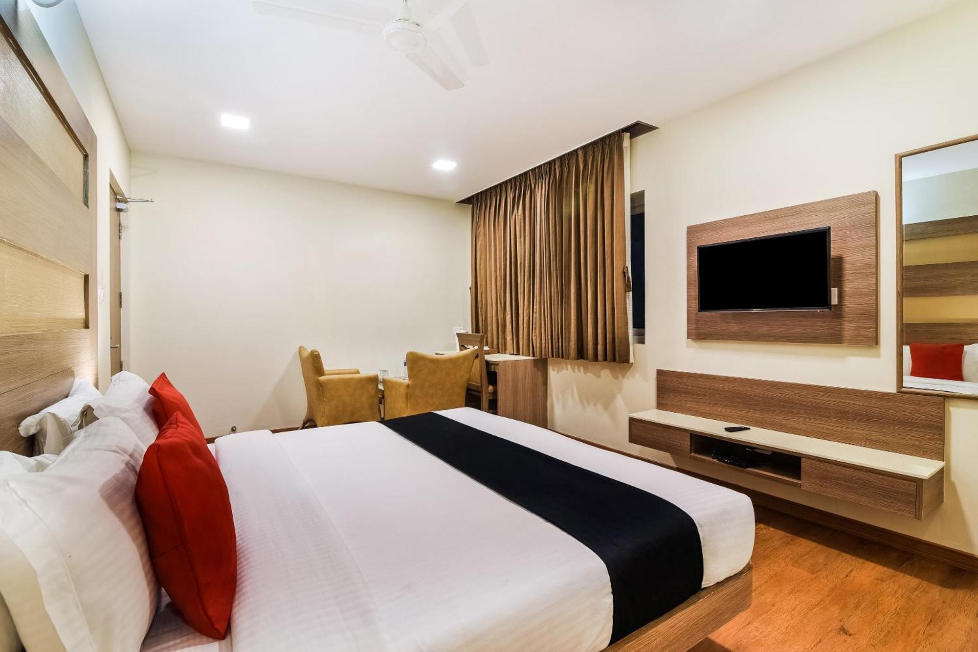 Super Capital O Grand Plaza Hotel Coimbatore Exterior photo