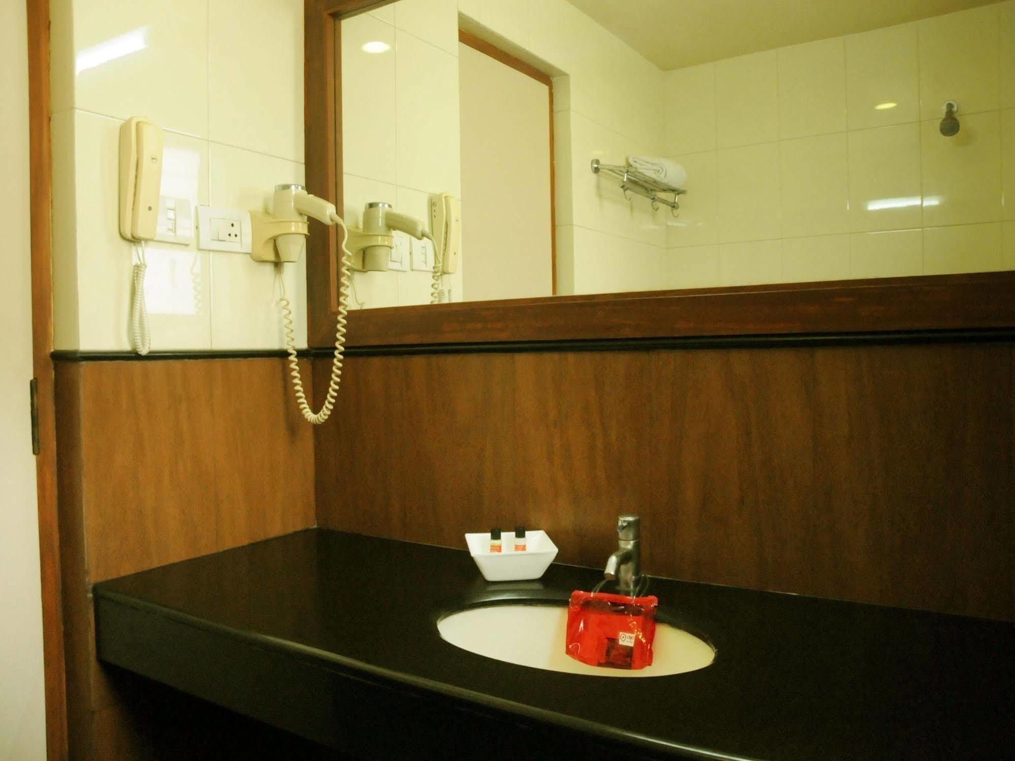 Super Capital O Grand Plaza Hotel Coimbatore Exterior photo